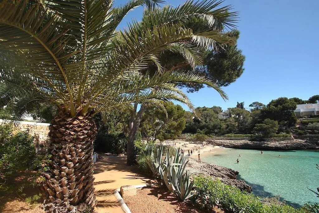 Villa Sa Gavina Water Front سنتاني